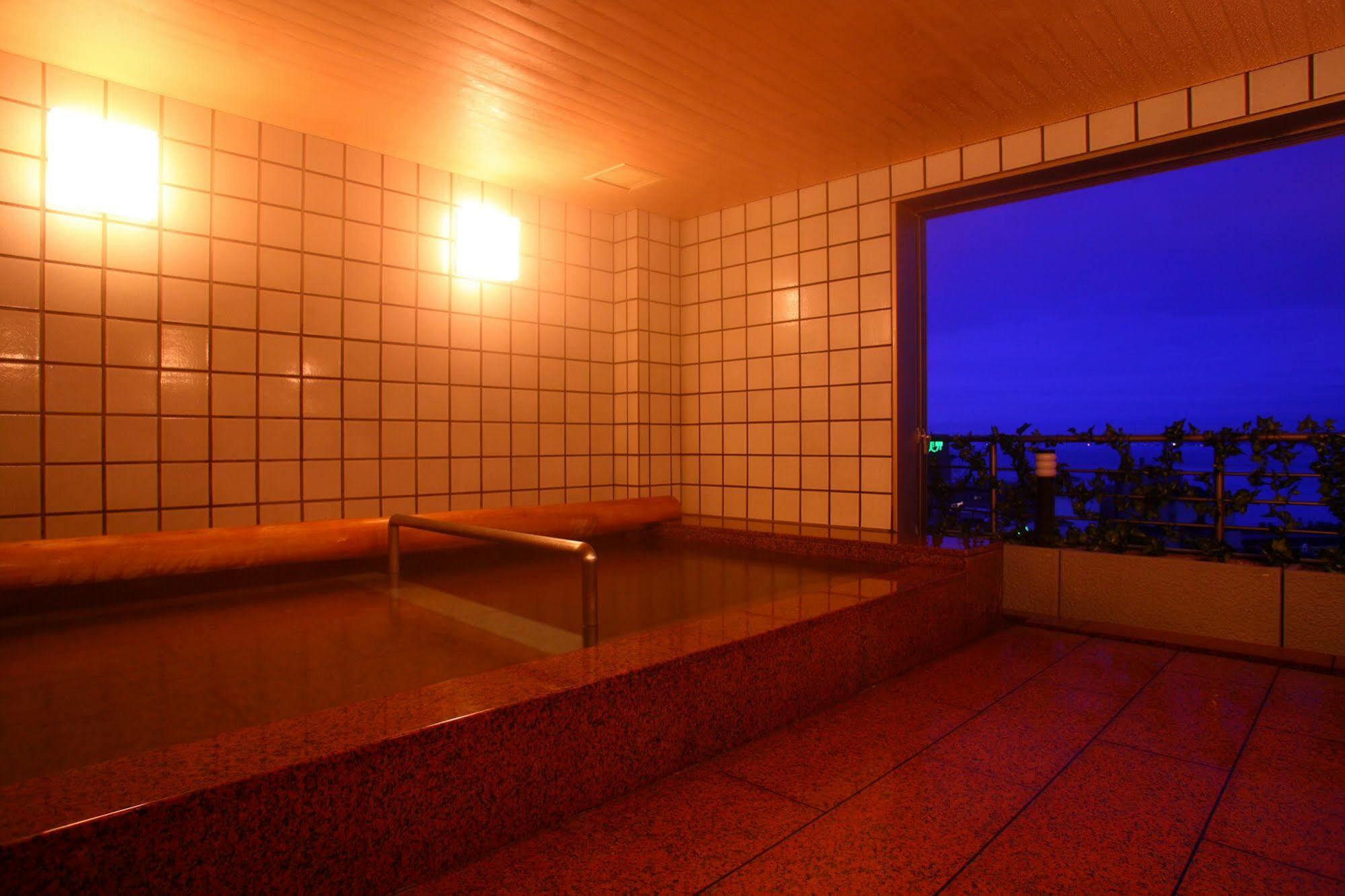 Eihokaku Hotel Himi Bagian luar foto