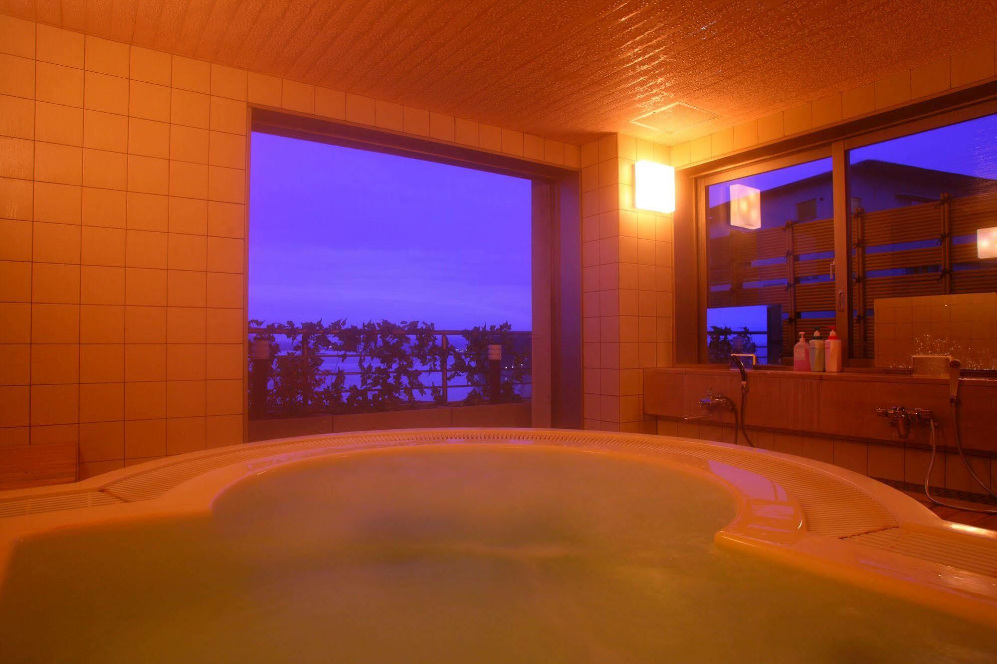 Eihokaku Hotel Himi Bagian luar foto