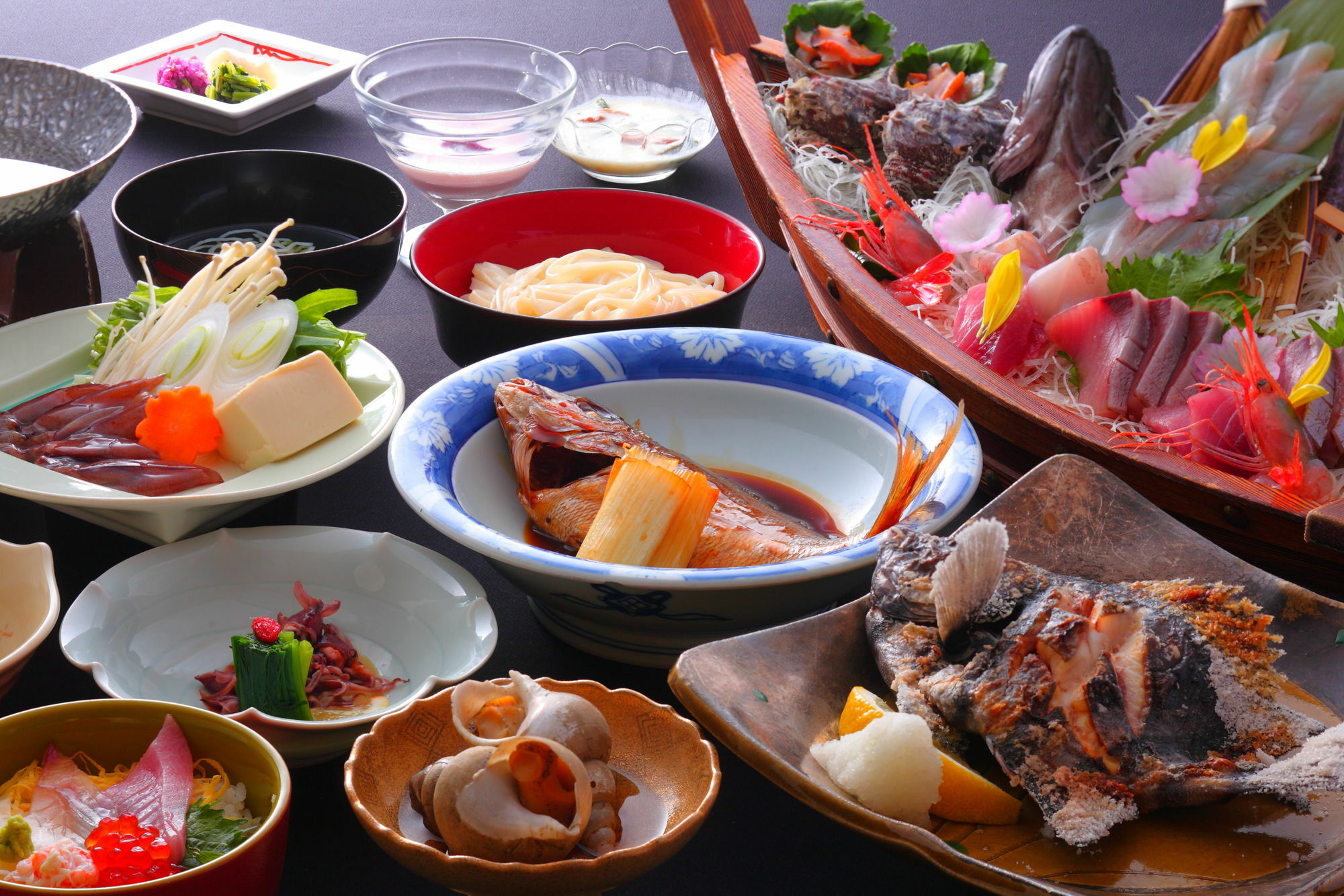 Eihokaku Hotel Himi Bagian luar foto